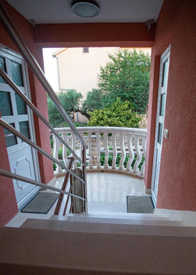 Apartments Ljubo Stari Grad  Exterior foto